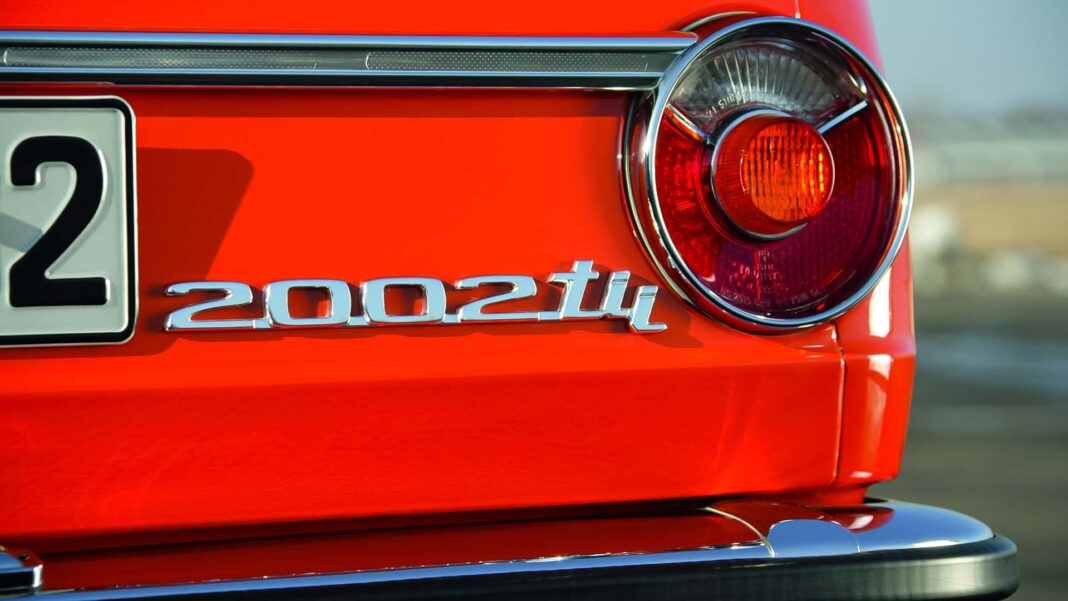 bmw-02-1966-1977-32