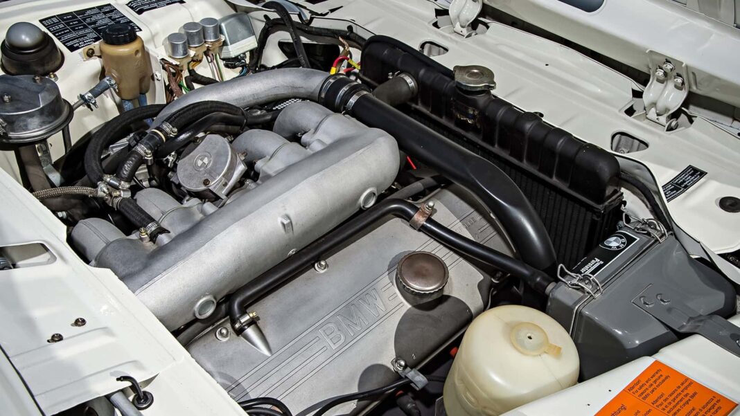 bmw-02-1966-1977-40