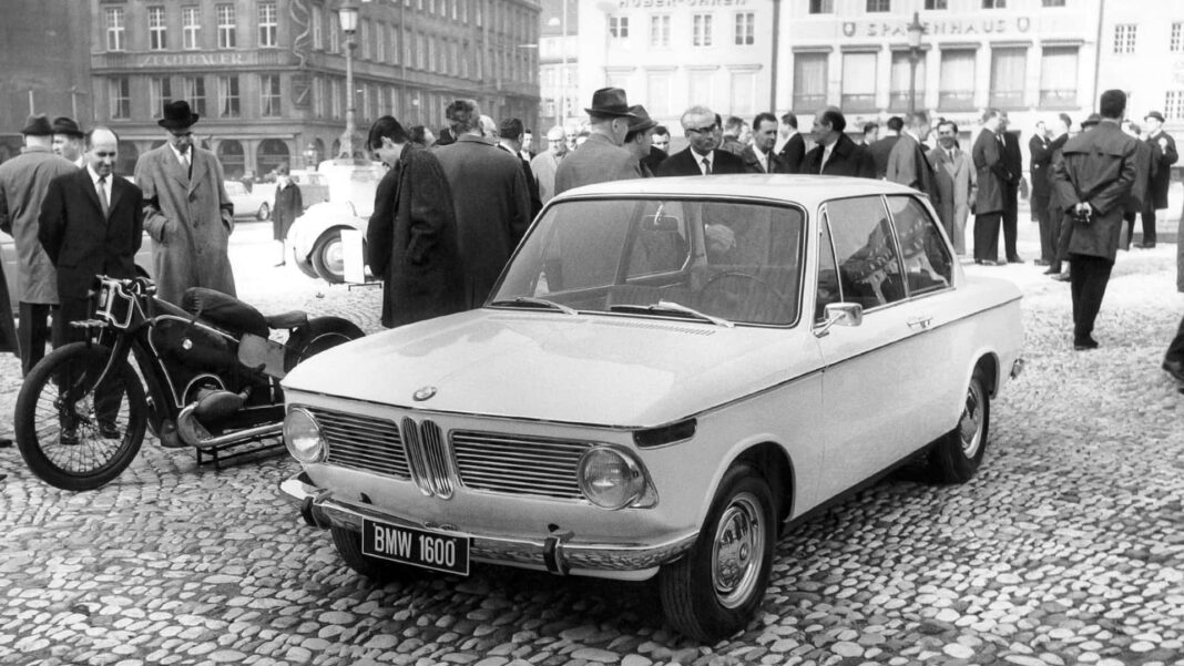 bmw-02-1966-1977-8