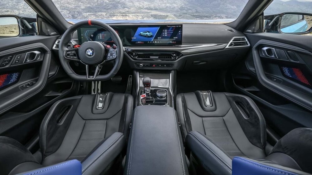 BMW M2 xDrive