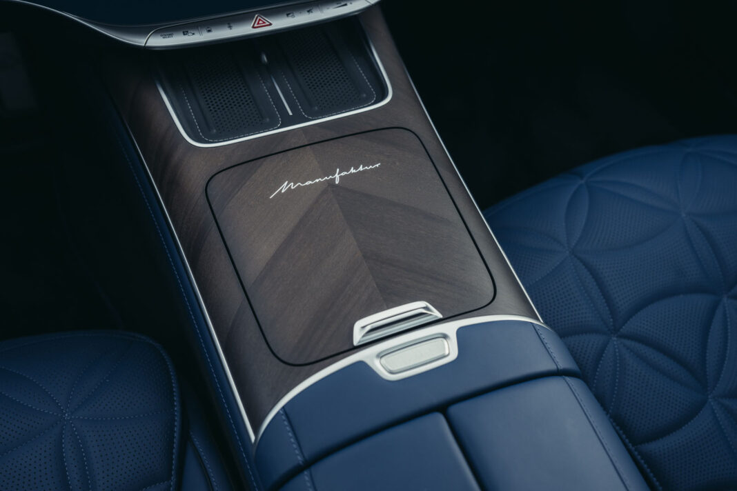 Die neue Mercedes-Maybach S-Klasse: Souverän reisen, stilvoll ankommenThe new Mercedes-Maybach S-Class: Travel in serenity, arrive in style Mercedes-Maybach S-Class