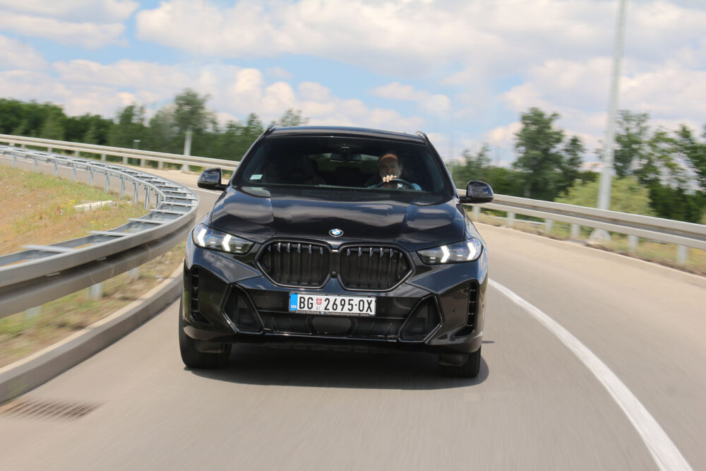 Auto magazin Srbija Test BMW X6 30d