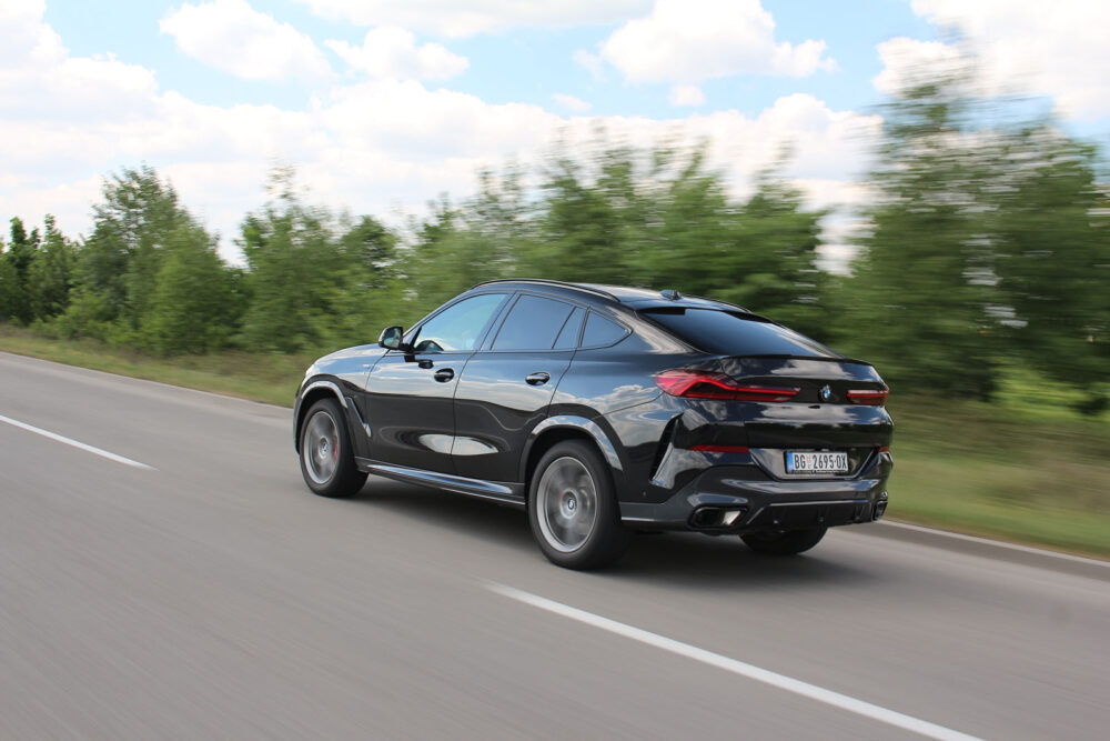 Auto magazin Srbija Test BMW X6 30d