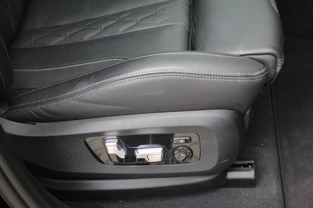 Auto magazin Srbija Test BMW X6 30d