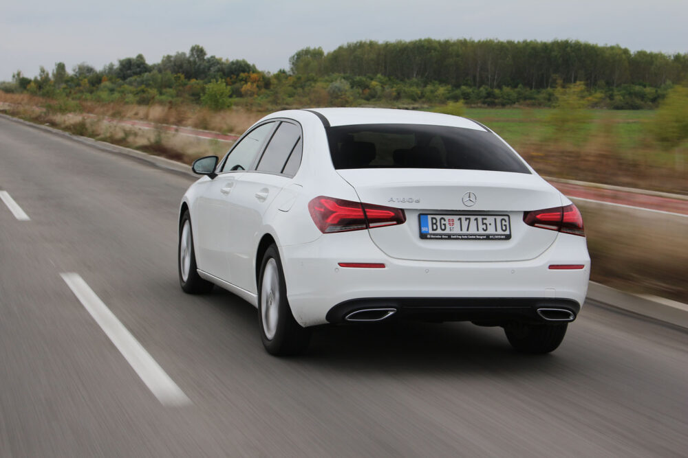 Auto magazin Srbija Test Mercedes-Benz A180d Sedan