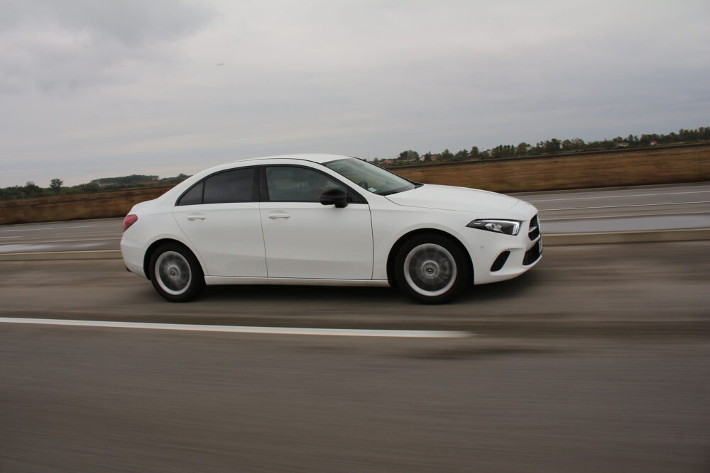 Auto magazin Srbija Test Mercedes-Benz A180d Sedan