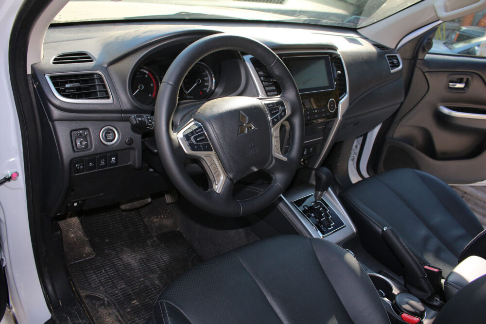 Auto magazin Srbija Test Mitsubishi L200