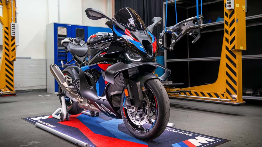bmw-m-1000-rr