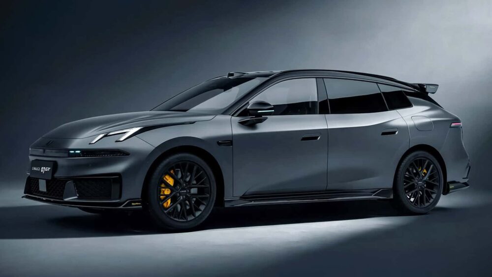 Lynk & Co 07 GT