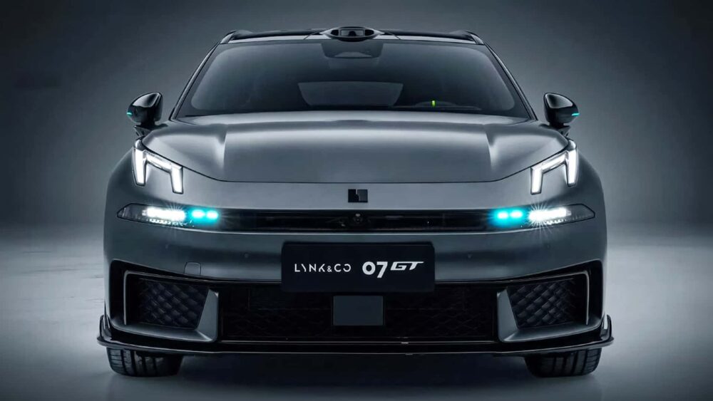Lynk & Co 07 GT
