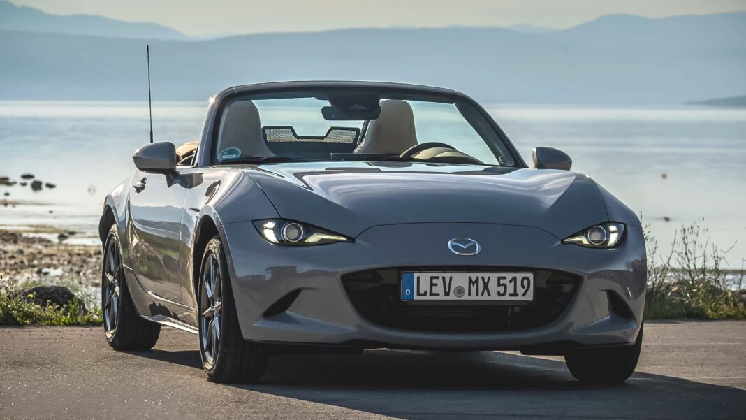 mazda-mx-5-2027 (2) Mazda MX-5