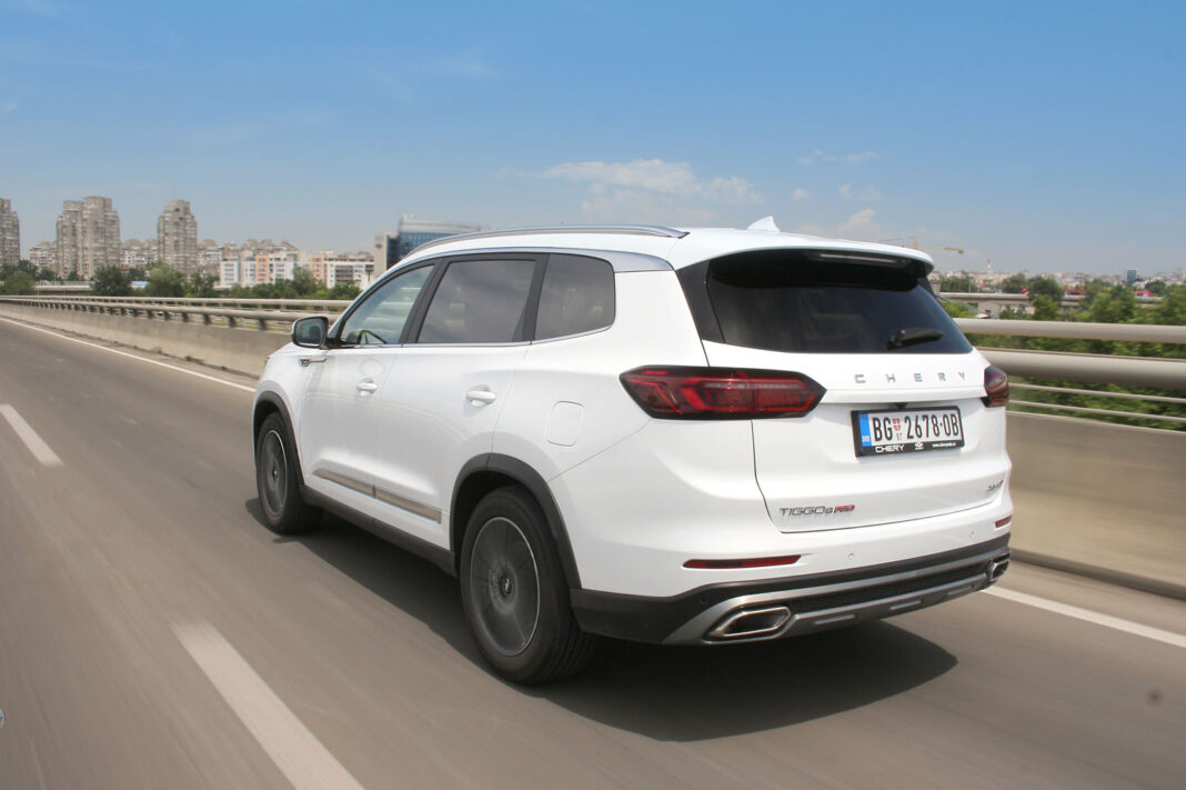 IMG_0922 Auto magazin Srbija Test Chery Tiggo 8 Pro 1,6 T-GDI 7DCT 2WD Noble plus