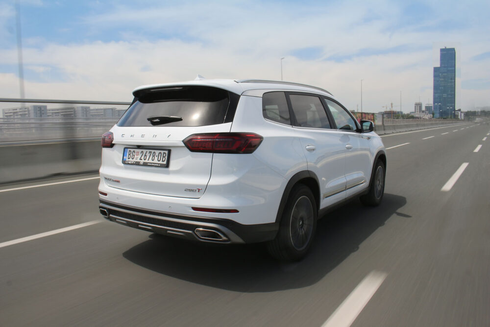 Auto magazin Srbija Test Chery Tiggo 8 Pro 1,6 T-GDI 7DCT 2WD Noble plus