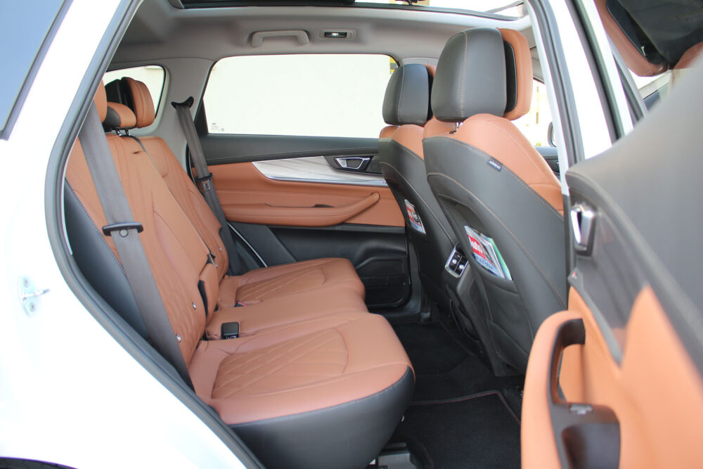Auto magazin Srbija Test Chery Tiggo 8 Pro 1,6 T-GDI 7DCT 2WD Noble plus