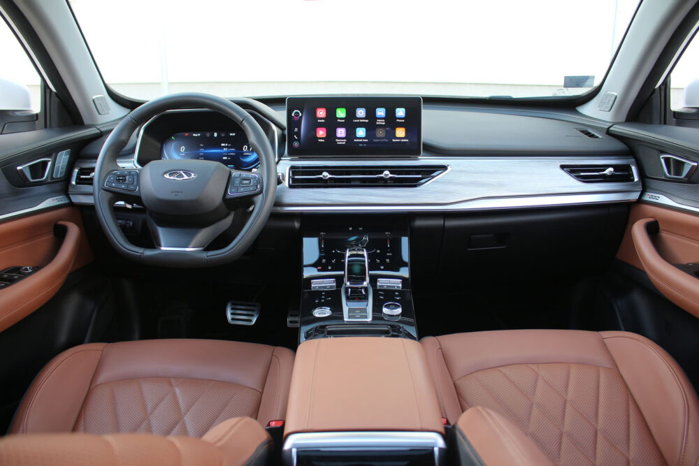 Auto magazin Srbija Test Chery Tiggo 8 Pro 1,6 T-GDI 7DCT 2WD Noble plus