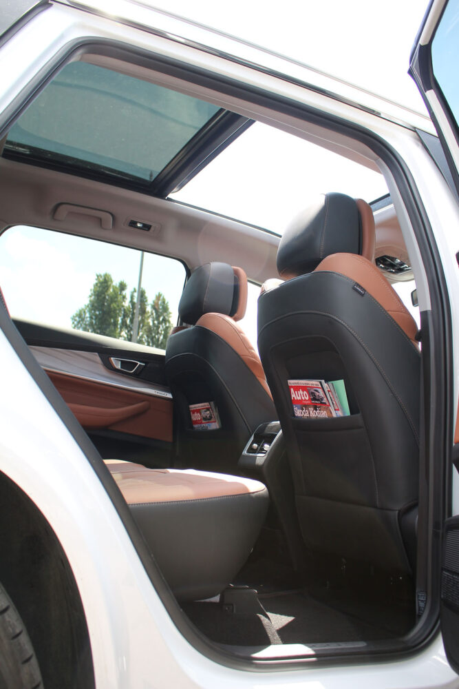 Auto magazin Srbija Test Chery Tiggo 8 Pro 1,6 T-GDI 7DCT 2WD Noble plus
