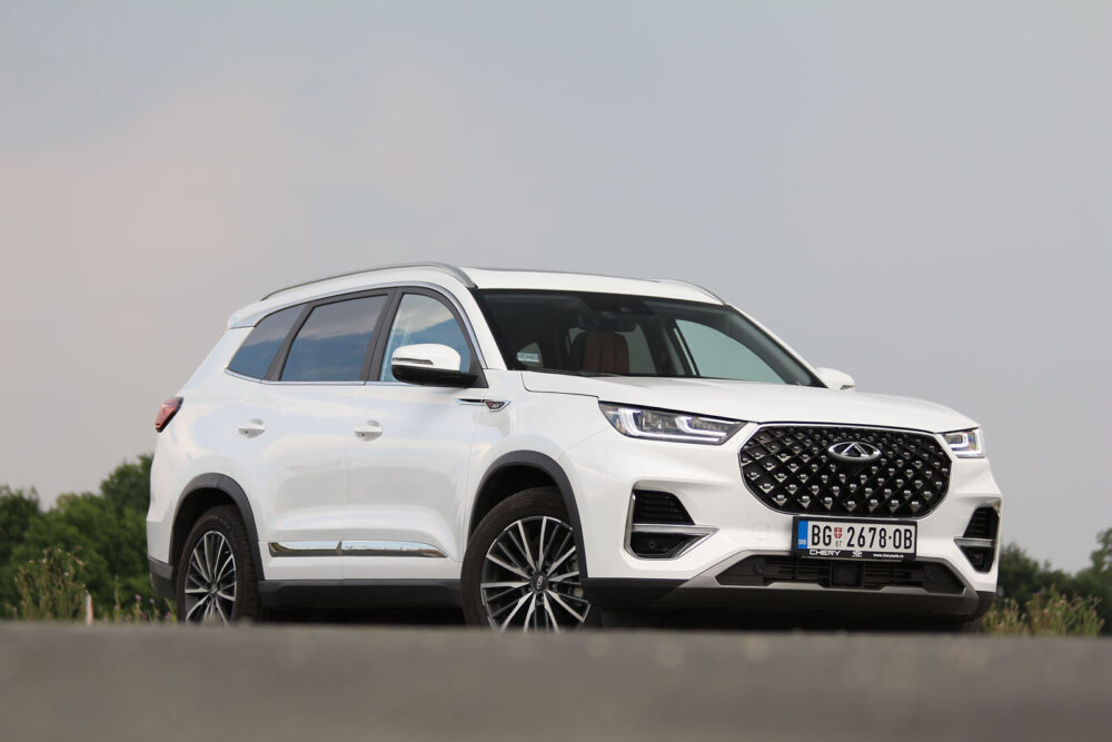 Auto magazin Srbija Test Chery Tiggo 8 Pro 1,6 T-GDI 7DCT 2WD Noble plus