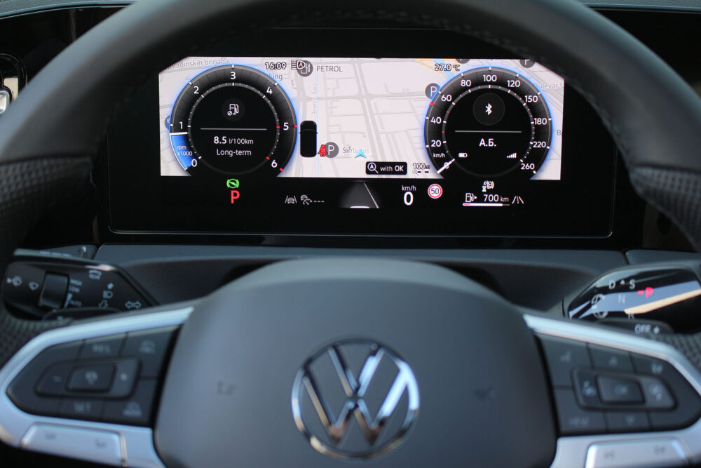 Auto magazin Srbija TEST Volkswagen Tiguan R-Line 2.0 TDI DSG 4Motion