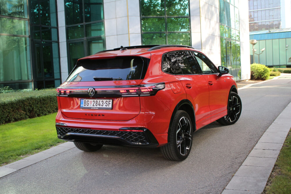 Auto magazin Srbija TEST Volkswagen Tiguan R-Line 2.0 TDI DSG 4Motion