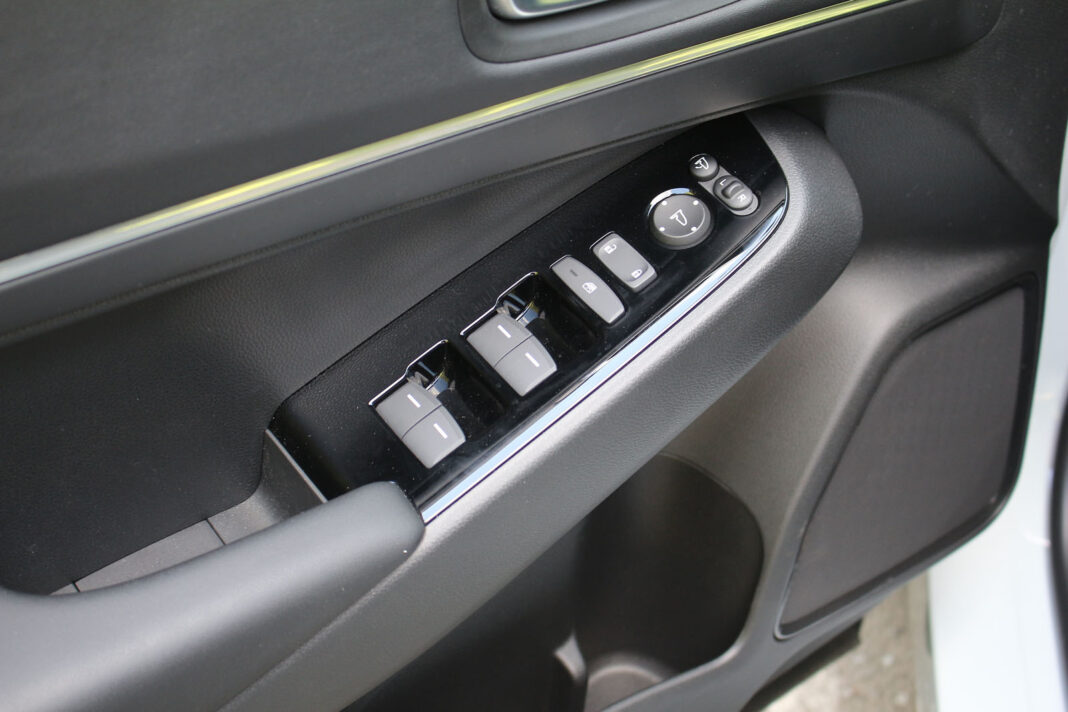 IMG_8456 Auto magazin Srbija Honda HR-V e:HEV 1,5 i-MMD Hybrid Advance