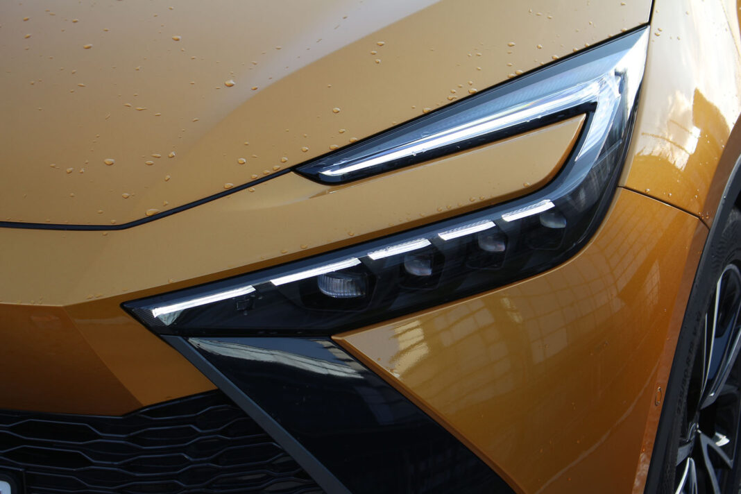 IMG_9606 Auto magazin Srbija Test Toyota C-HR 2,0 HEV AWD-i