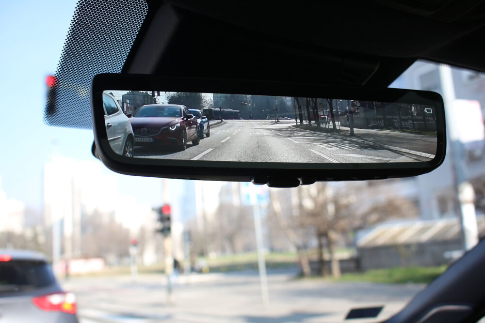Auto magazin Srbija Test Toyota C-HR 2,0 HEV AWD-i