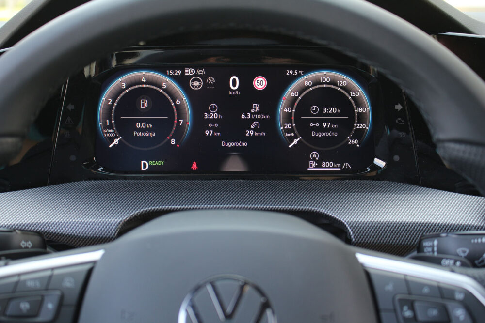 Auto magazin Srbija TEST Volkswagen Golf 1,5 eTSI R-Line DSG