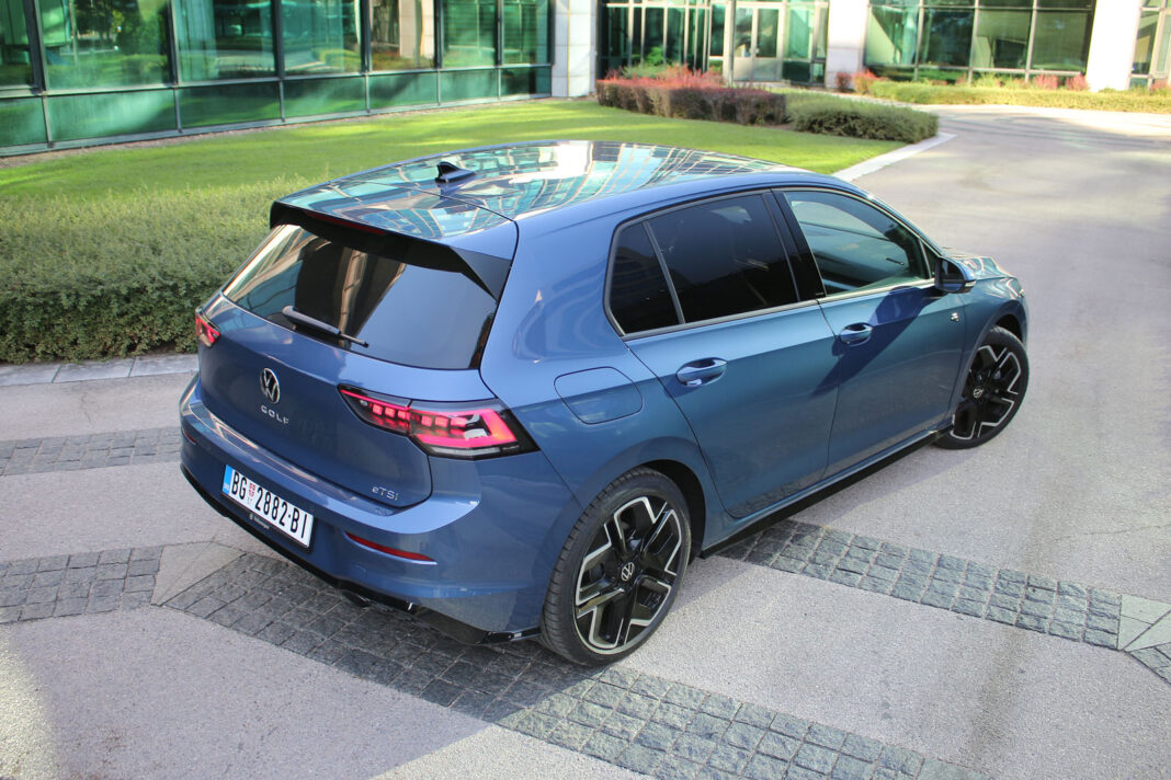 IMG_0684 Auto magazin Srbija TEST Volkswagen Golf 1,5 eTSI R-Line DSG
