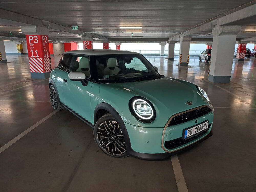 Auto magazin Srbija Test Mini Cooper C