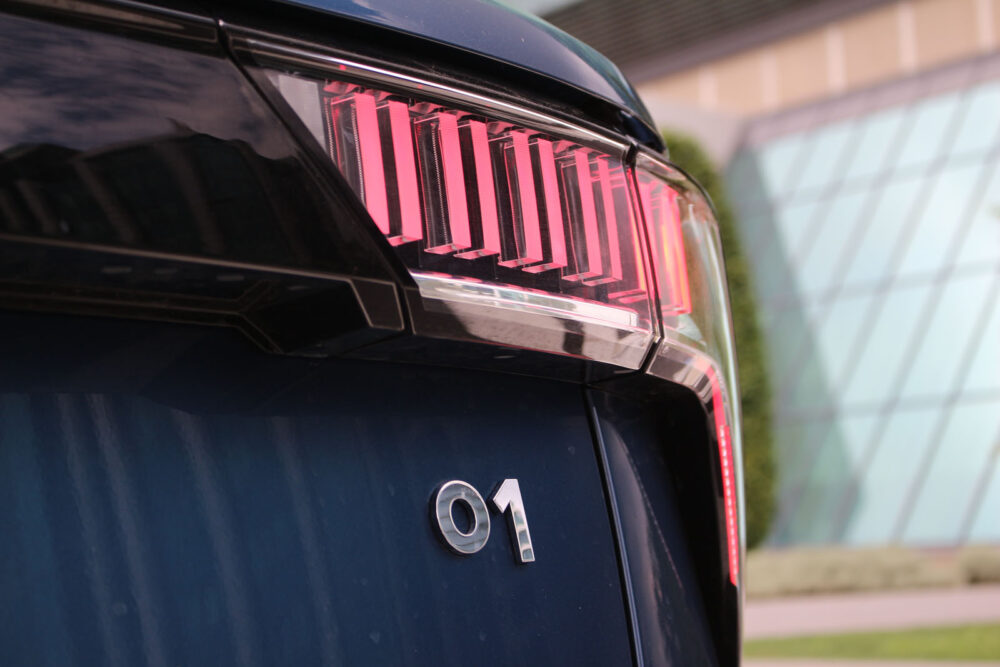Auto magazin Srbija Test Lynk&Co 01 1,5TD
