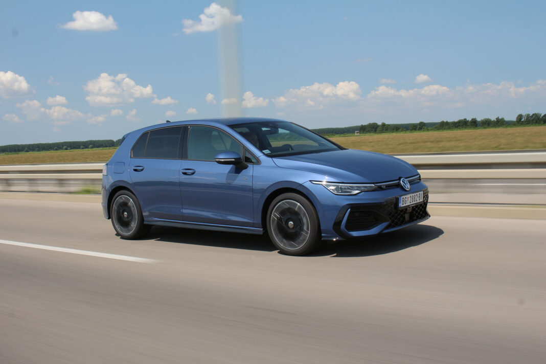 IMG_9383 Auto magazin Srbija TEST Volkswagen Golf 1,5 eTSI R-Line DSG