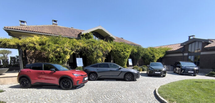 Lexus se zvanično vratio na srpsko tržište