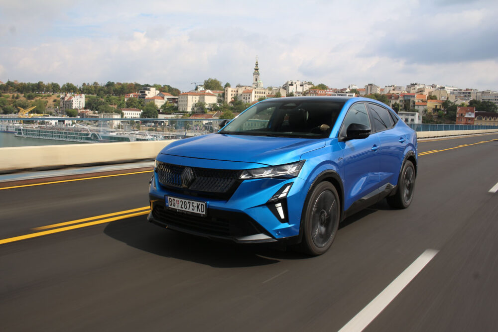 Auto magazin Srbija TEST Renault Rafale Esprit Alpine E-Tech 200