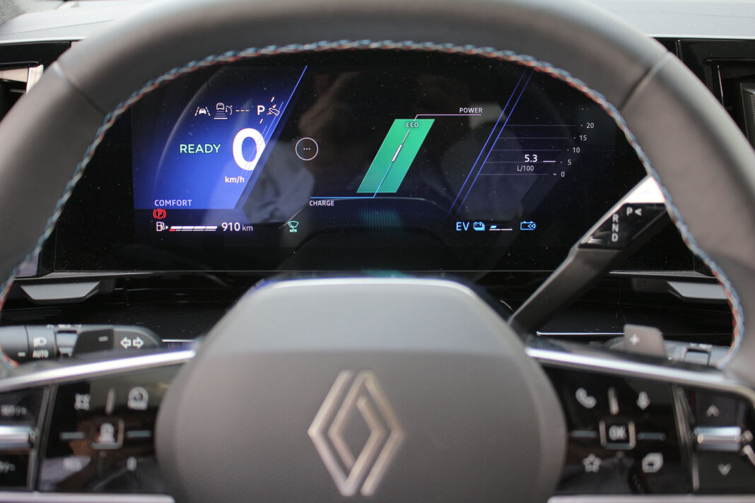 IMG_4411 Auto magazin Srbija TEST Renault Rafale Esprit Alpine E-Tech 200