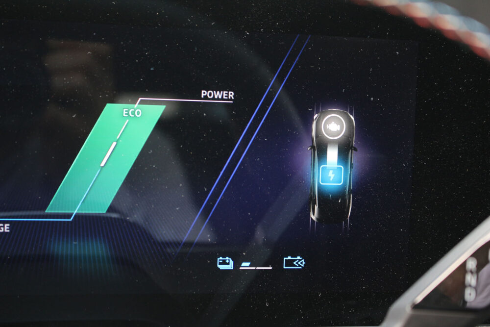 Auto magazin Srbija TEST Renault Rafale Esprit Alpine E-Tech 200