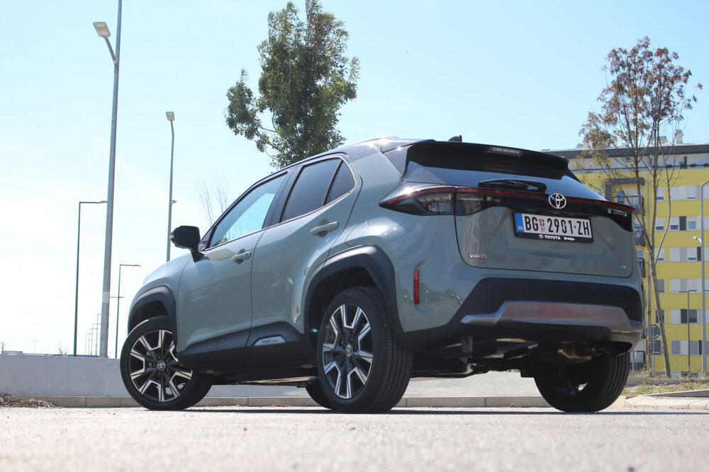 Auto magazin Srbija Test Toyota Yaris Cross 1,5 HEV 130