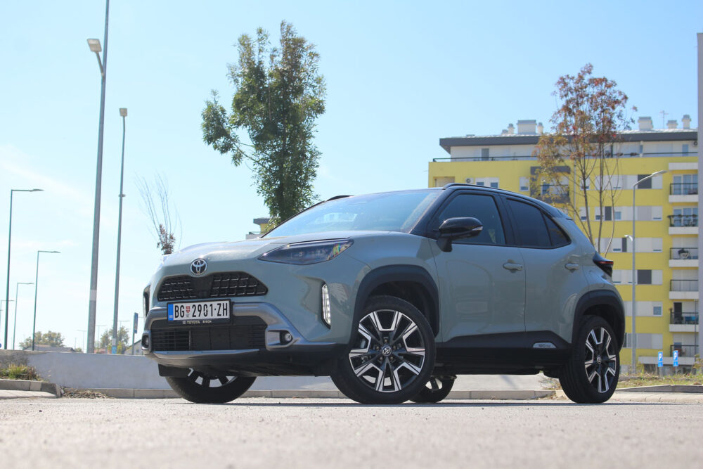 Auto magazin Srbija Test Toyota Yaris Cross 1,5 HEV 130