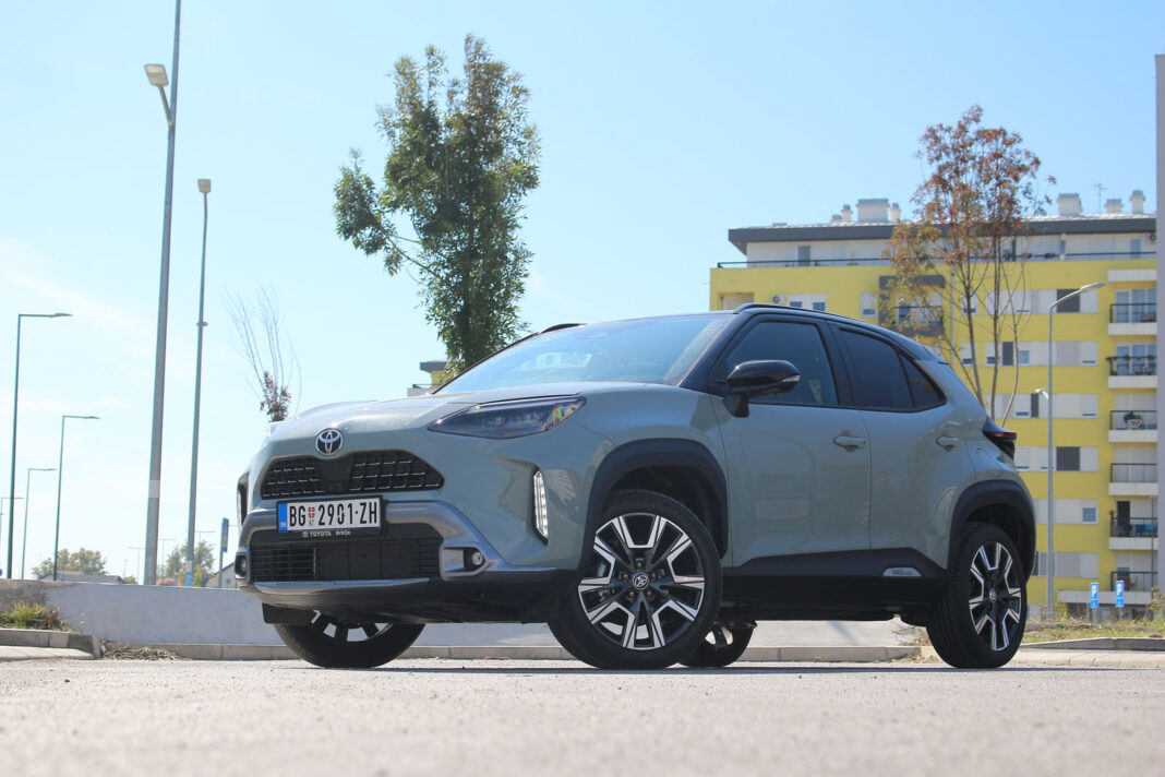 IMG_4778 Auto magazin Srbija Test Toyota Yaris Cross 1,5 HEV 130