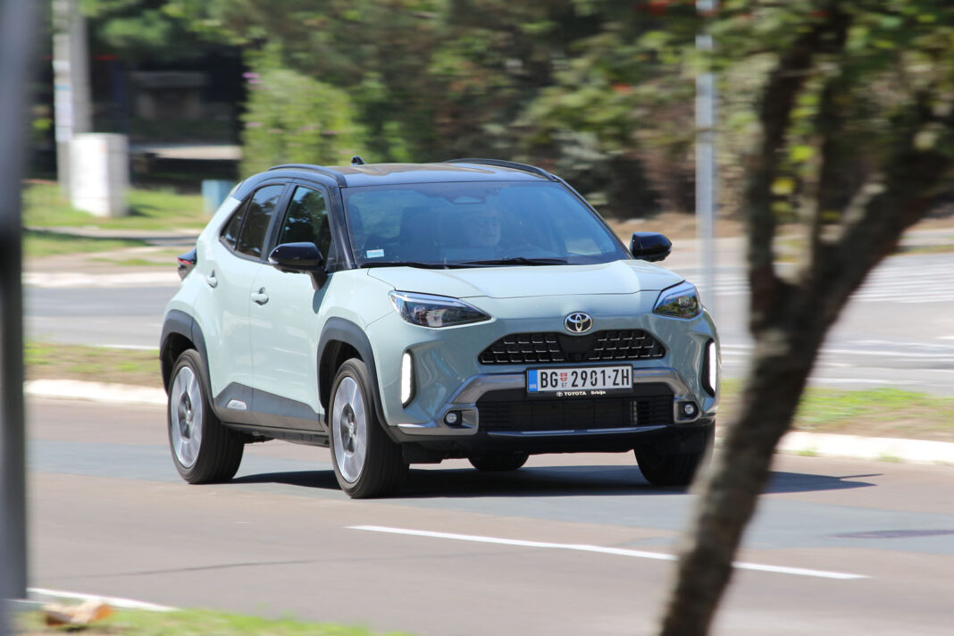 IMG_5246 Auto magazin Srbija Test Toyota Yaris Cross 1,5 HEV 130