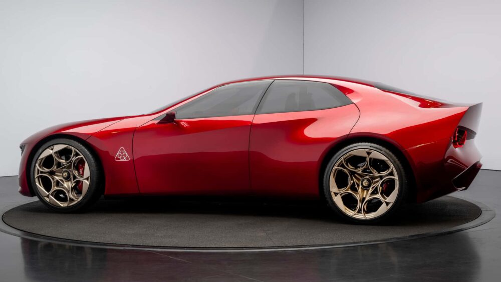 Alfa Romeo Cuorerosso