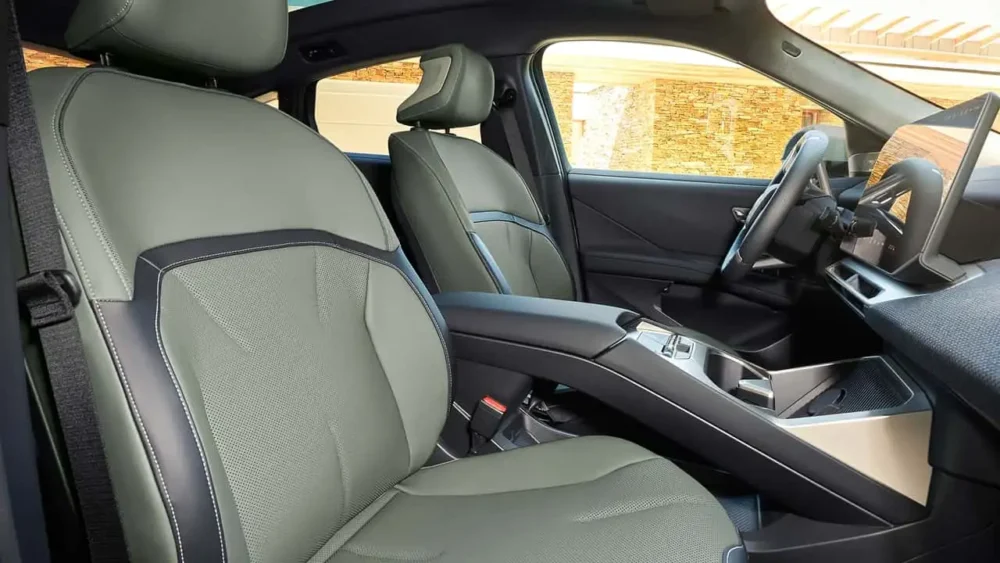 BMW iX4