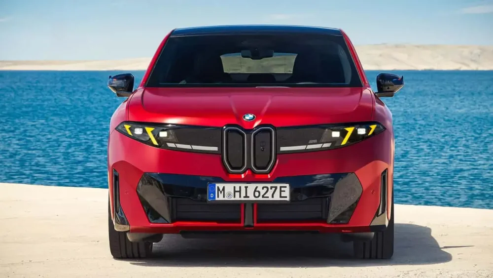 BMW iX4